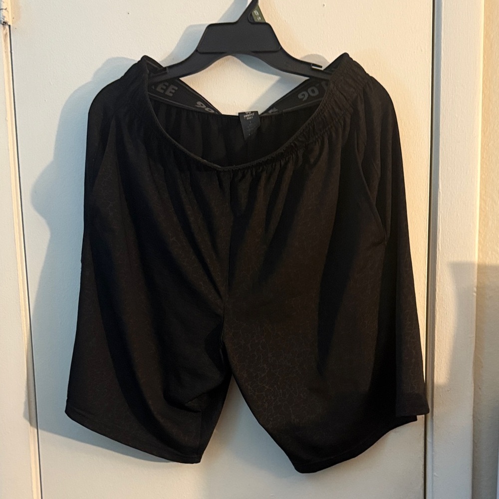 90 Degree By Reflex Black Athletic Shorts